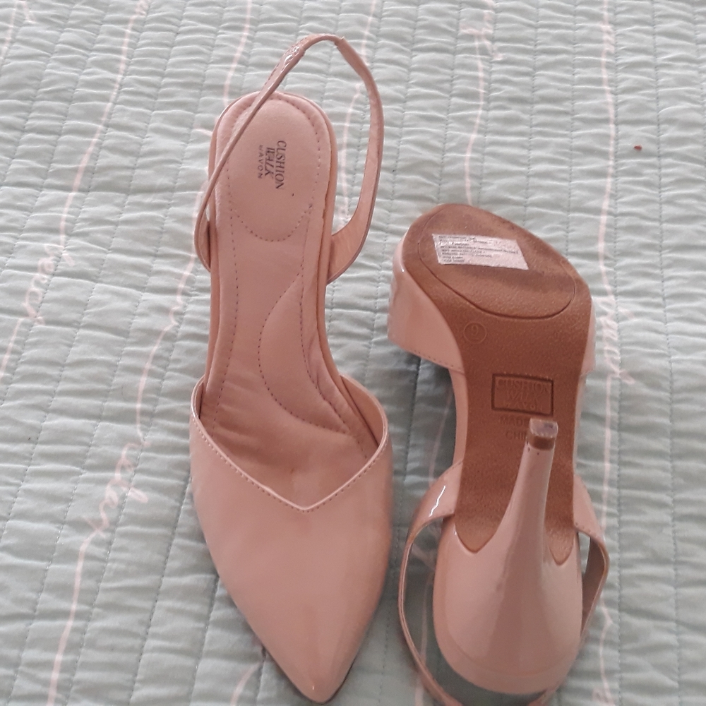 Slingback pump - Picture 2 of 3
